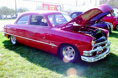 Indianas Paul Abbate identifies his 1951 Ford Custom as a Midwest cruiser. title=